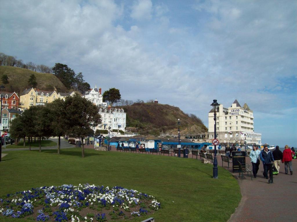 St Davids Llandudno Exterior photo